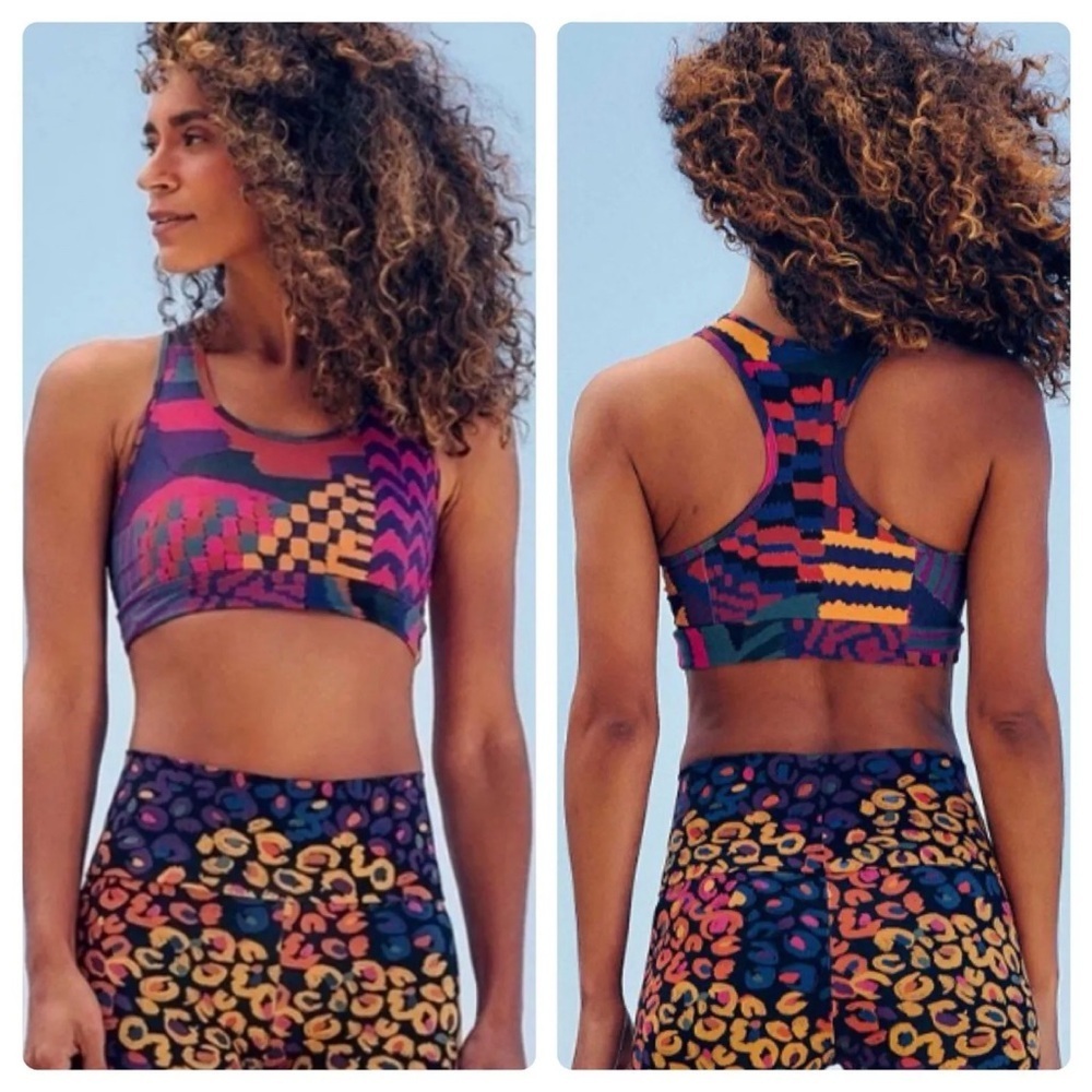 FARM Rio Abstract Patches Racerback Padded Sports Bra Crop Top (569)